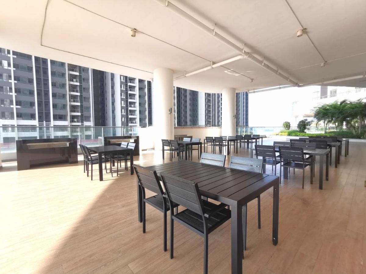 R&F Princess Cove By Maco Home Johor Bahru Dış mekan fotoğraf